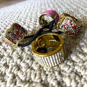 (4) Hair Bows